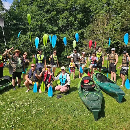 By Wierzchowo With Private Сasa de vacaciones