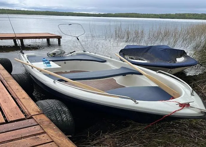 By Wierzchowo With Private Holiday home